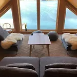 Modern Rorbu Ryten 1 Ferienhaus