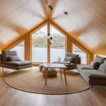Modern Rorbu Ryten 1 Ferienhaus Sund (Nordland)