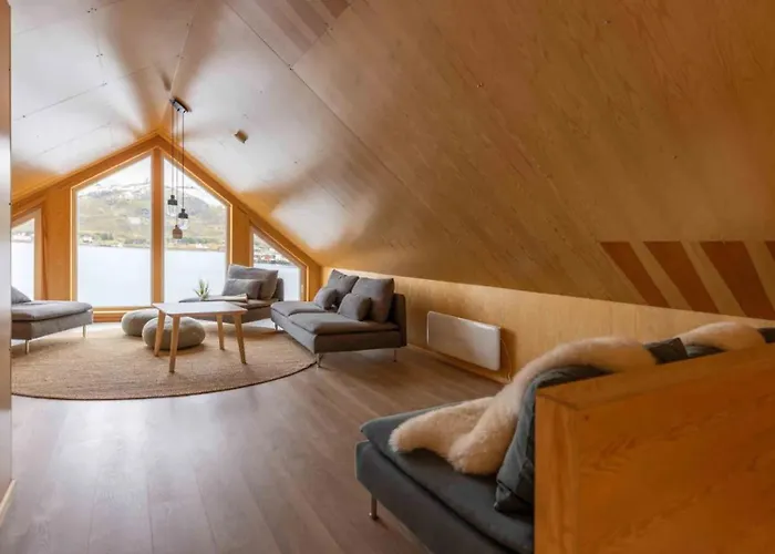 بيت للعطل Fjordview Ryten 1 Retreat *